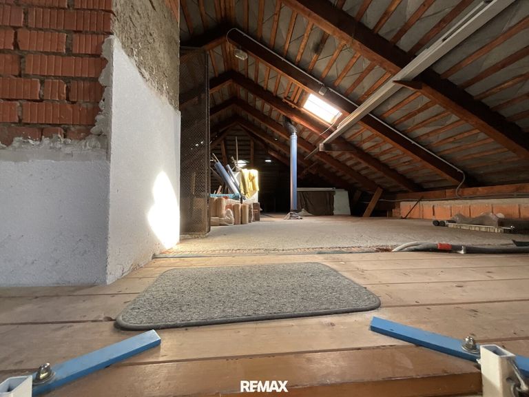 Dachboden- Werkstatt