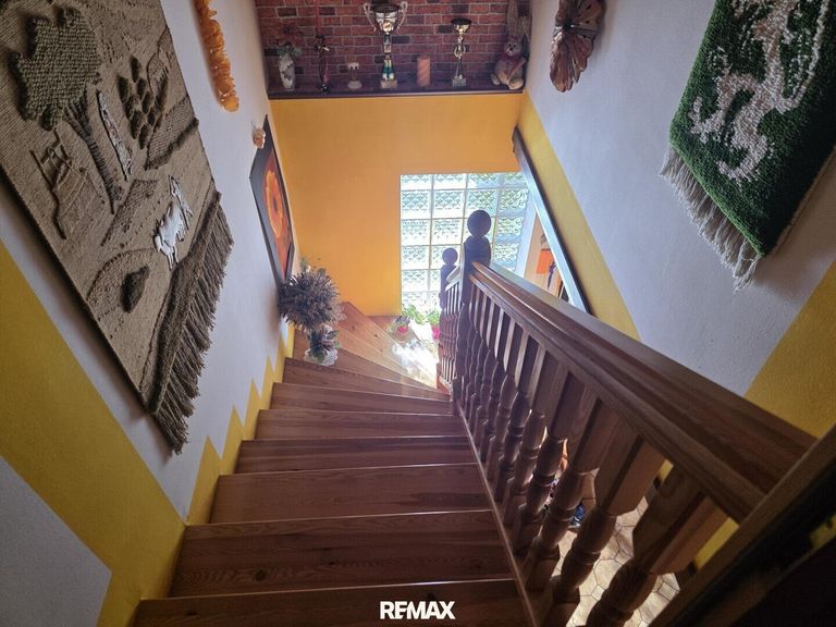 Treppe ins DG