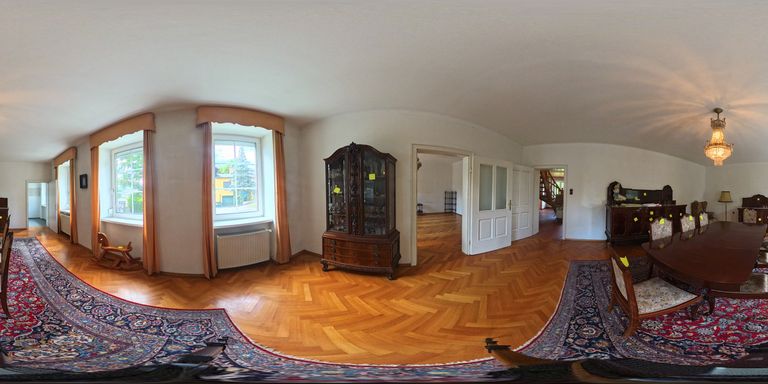 EG, Zimmer