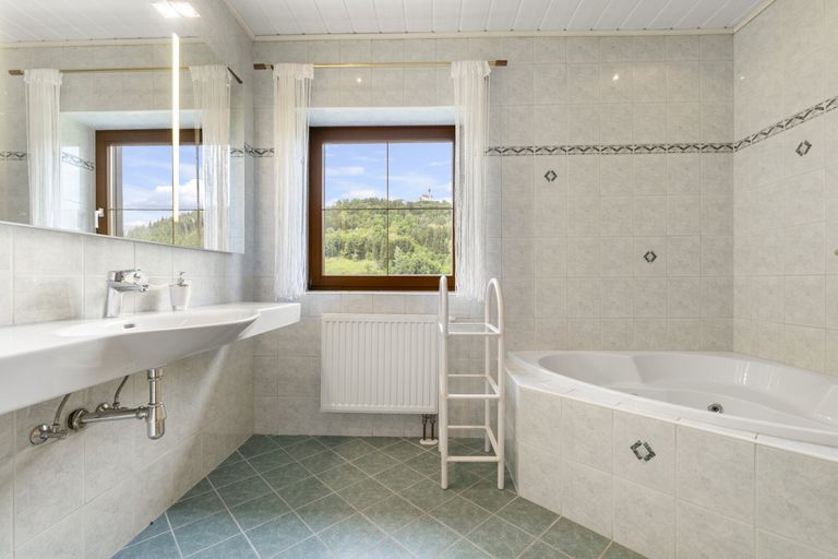 Badezimmer OG