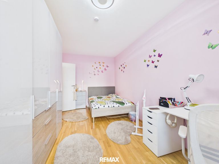 Schlafzimmer 2