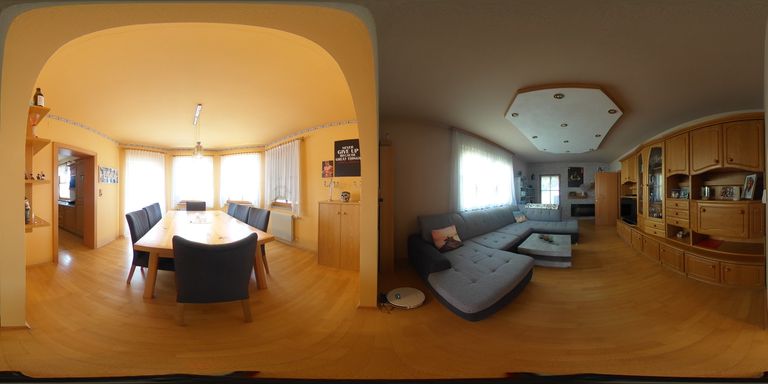 Wohn- und Esszimmer