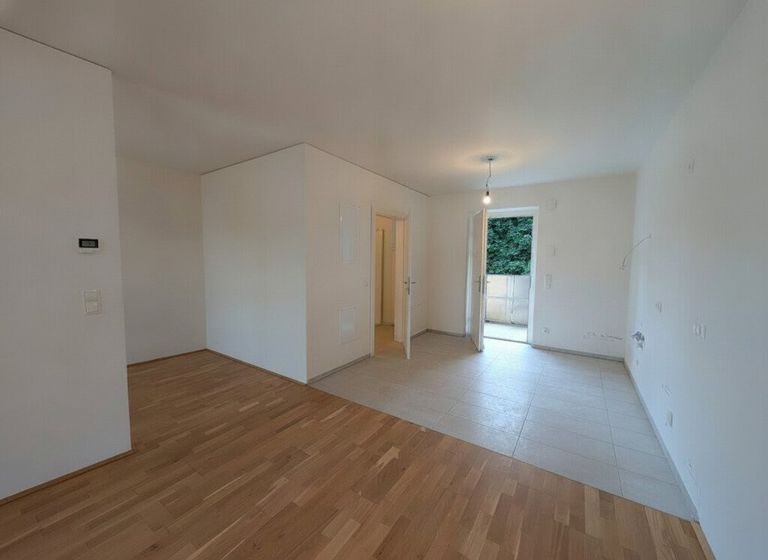 Eingangsbereich/Kochen/Badezimmer