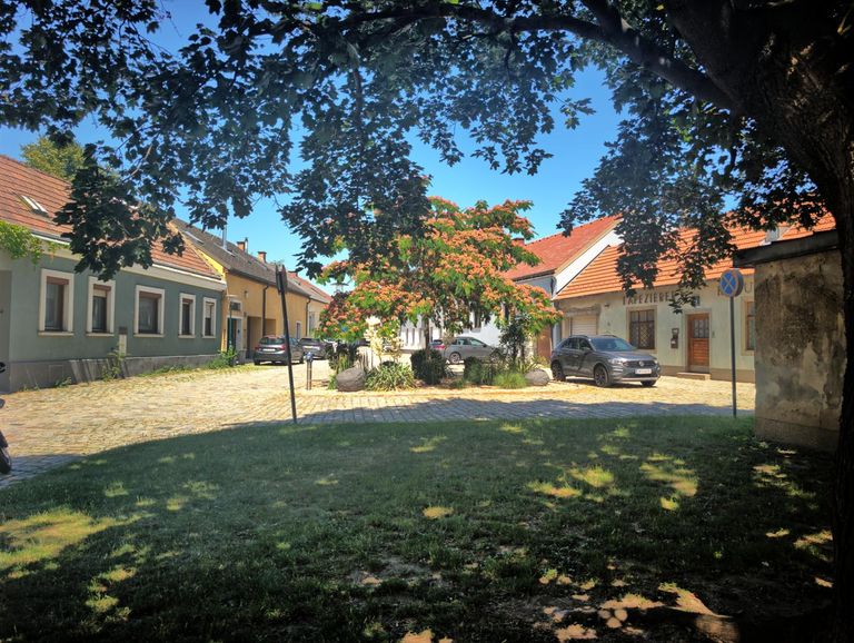Strasse
