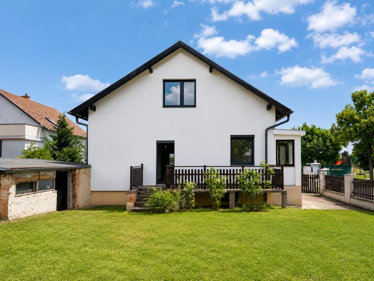 43_Haus Weigelsdorf KI Bearbeitet