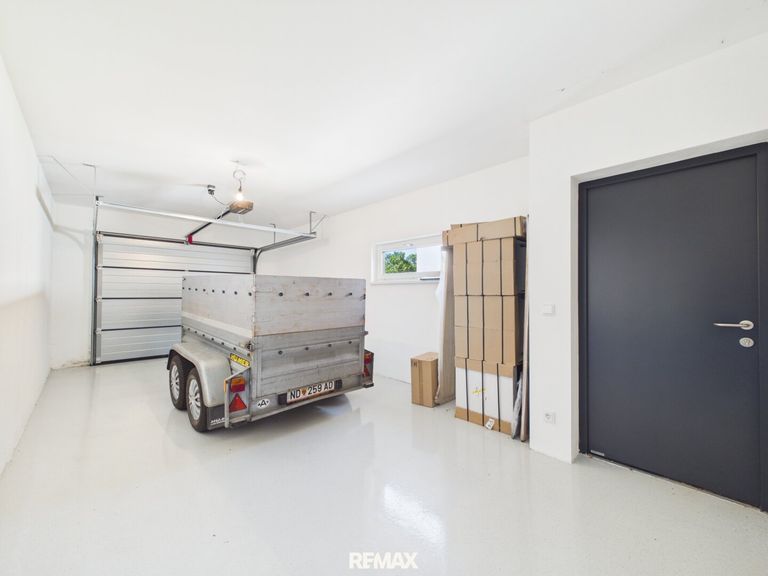 Reihenhau in Mönchhof - Garage