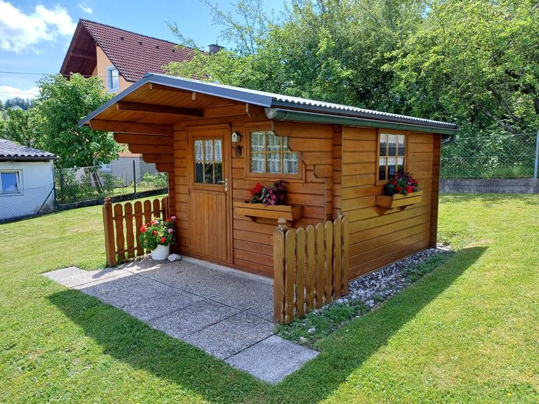 21 Garten_Gartenhütte