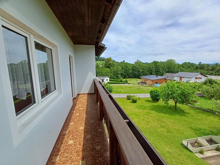 15 OG Balkon