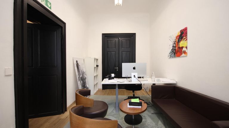Ruhiges Innenhofbüro