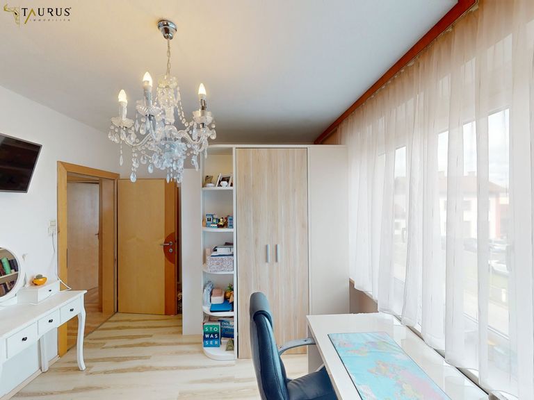 Schlafzimmer 3