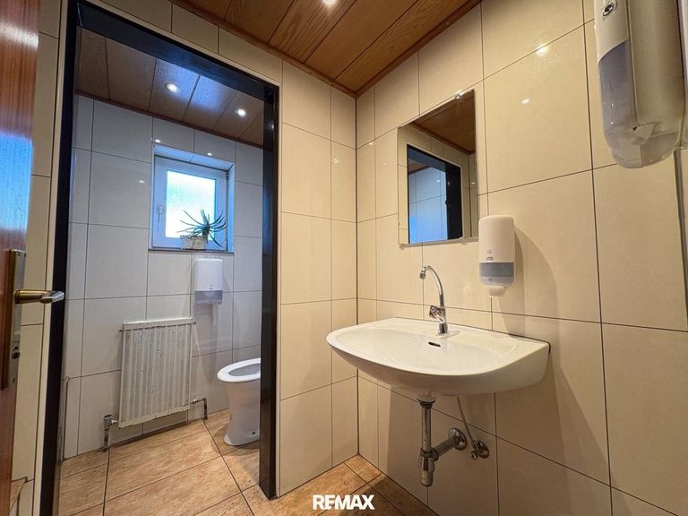 Kundentoilette Damen