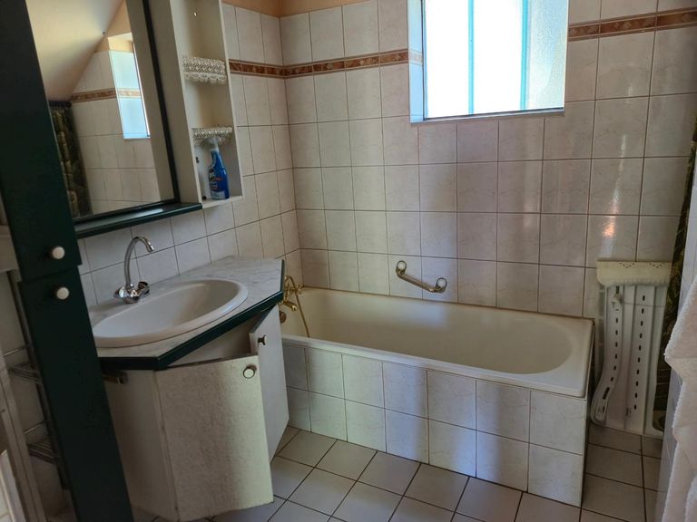 Badezimmer EG