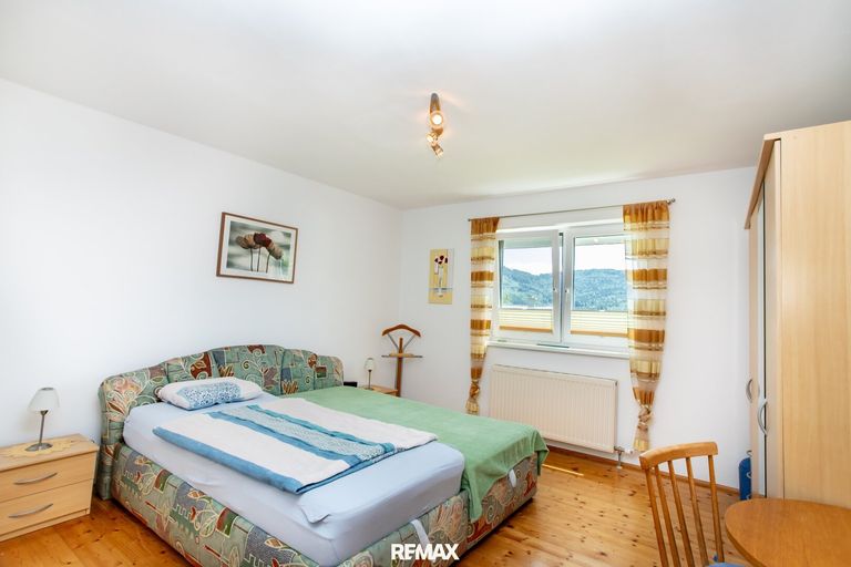 Schlafzimmer im UG