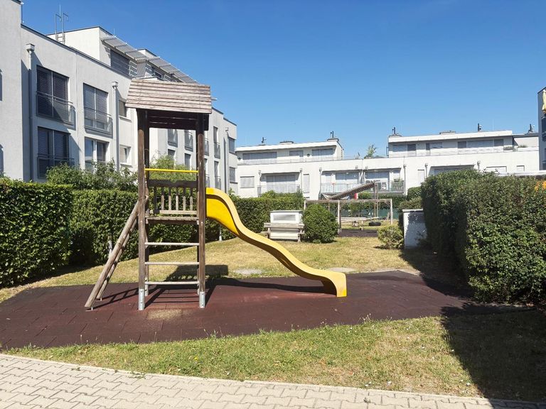 10. Spielplatz