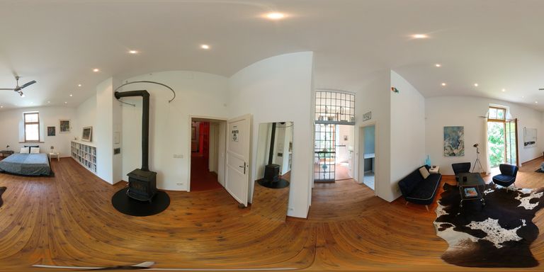 360°