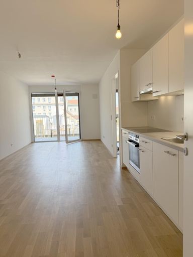 Wohnzimmer mit Küche
