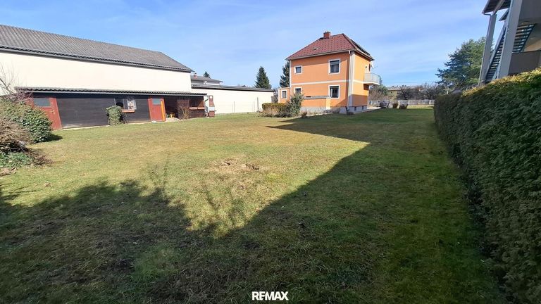 Außenansicht-Garten-hinten
