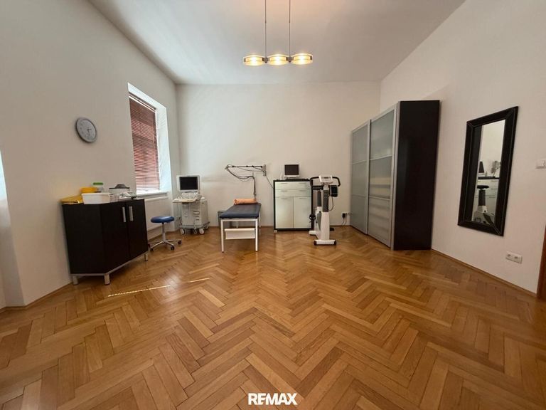 Behandlungsraum 1