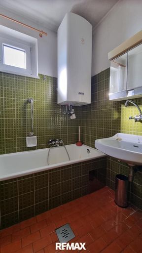 Badezimmer mit Badewanne