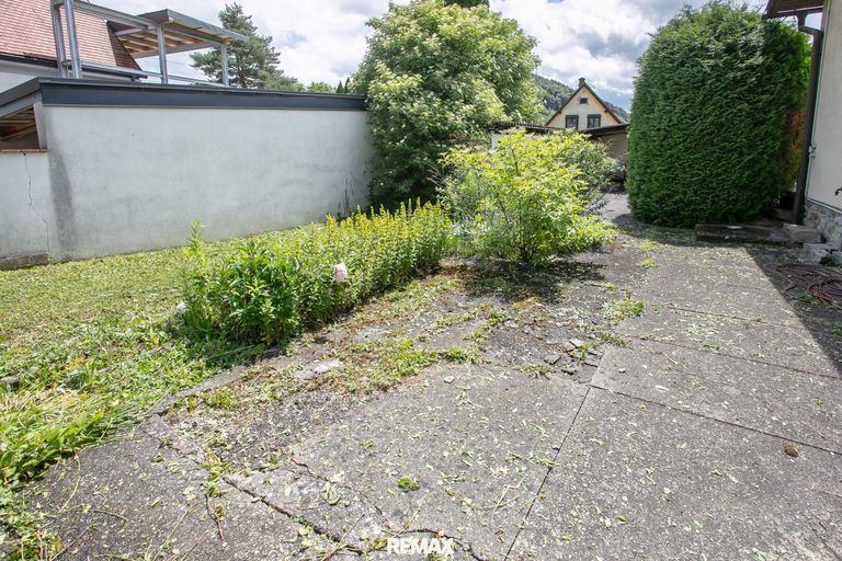 hinterm Haus