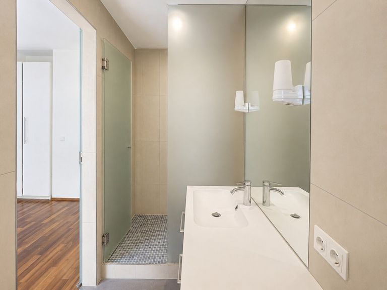 Bad mit Walk-in Dusche