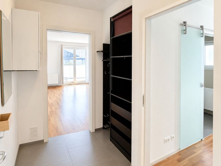 Vorraum mit Garderobe