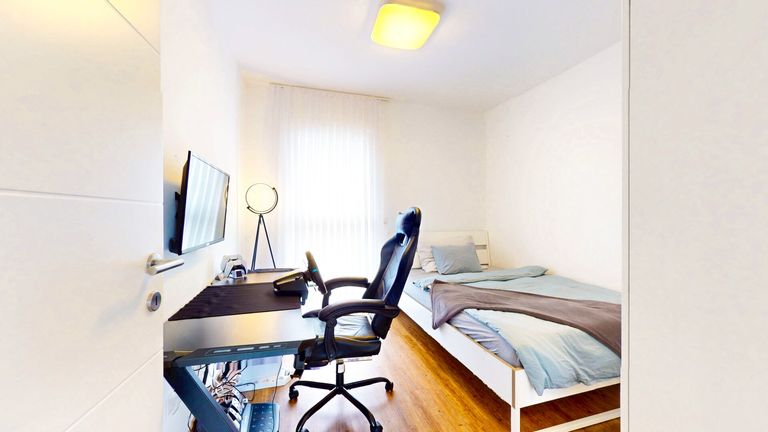 Zimmer 2 (OG)