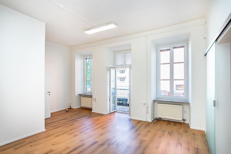 Büro oder Geschäftslokal