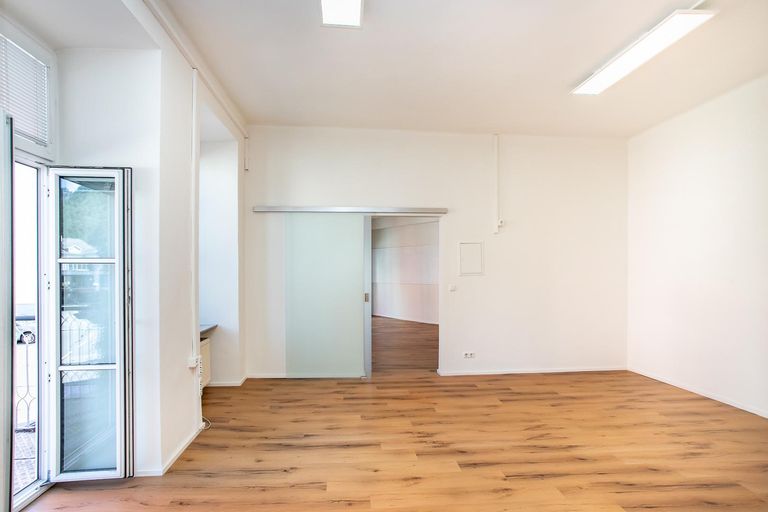 Büro oder Geschäftslokal