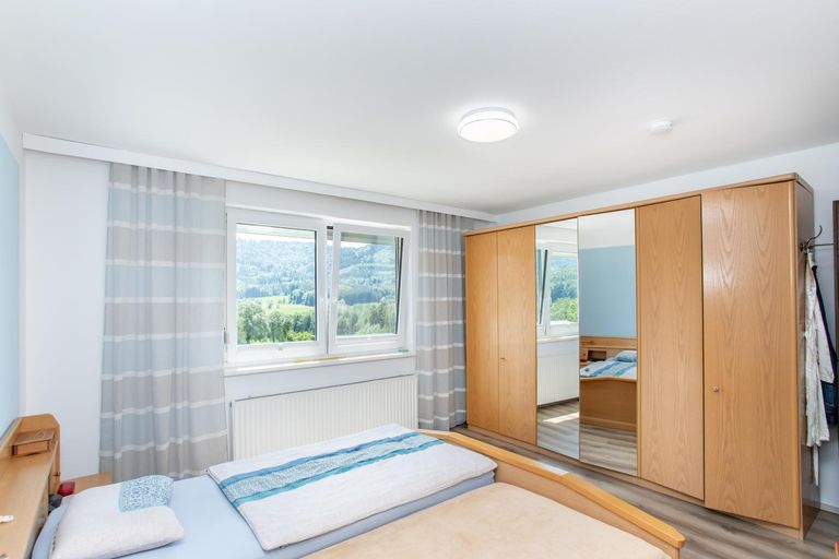 Schlafzimmer im OG