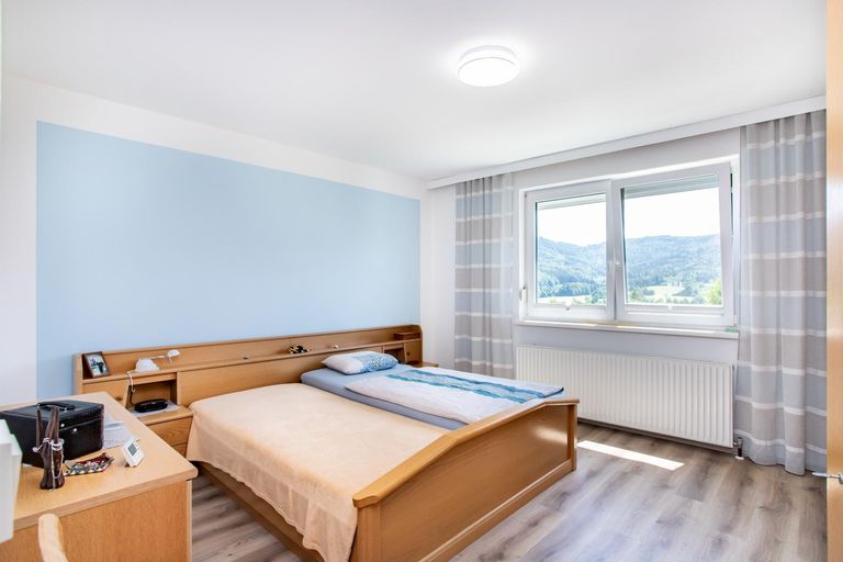 Schlafzimmer im OG