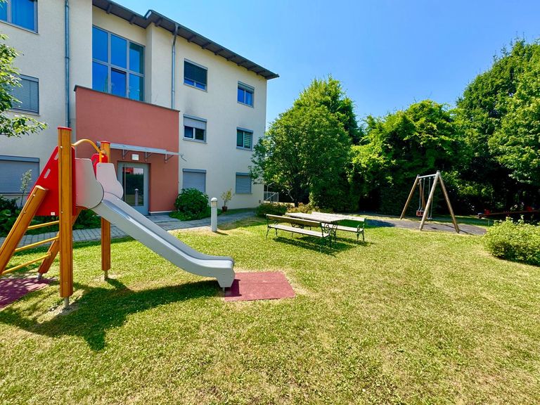 Spielplatz der Anlage