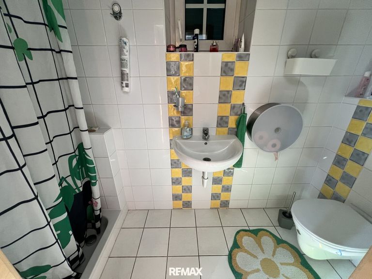 Badezimmer EG