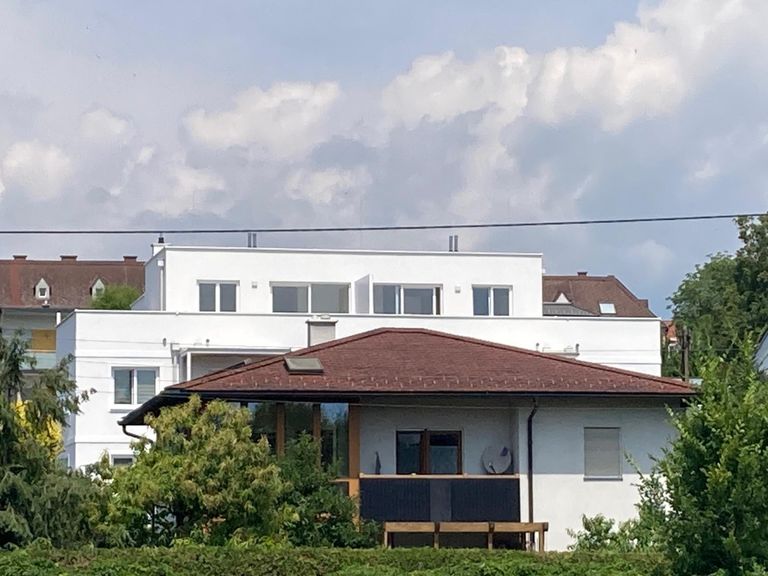 Ansicht Top 10 ist links am Bild