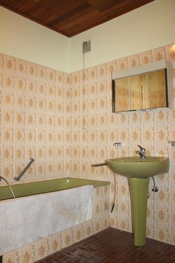 ETW 2000 Stockerau - Badezimmer