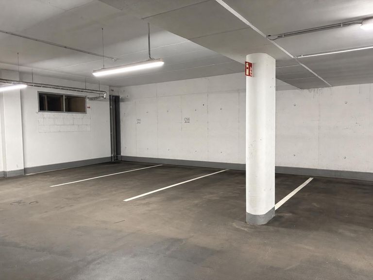 Tiefgaragenstellplatz Nr