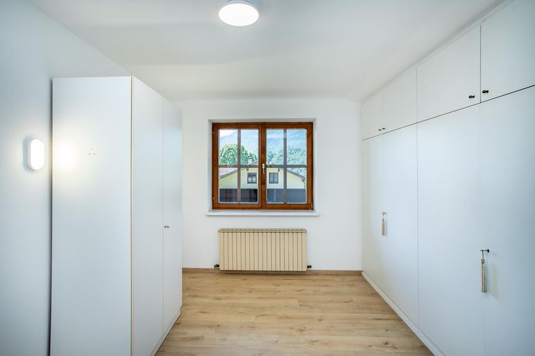 Zimmer oder begehbarer Schrankraum Obergeschoss