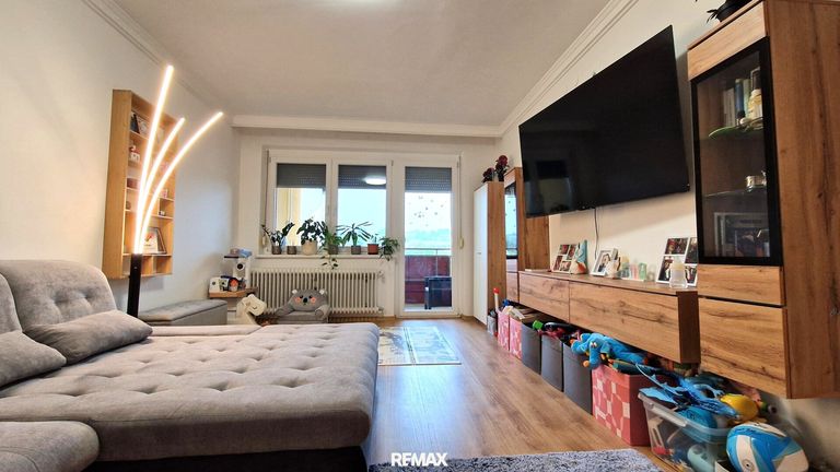 Wohnzimmer Blick Loggia