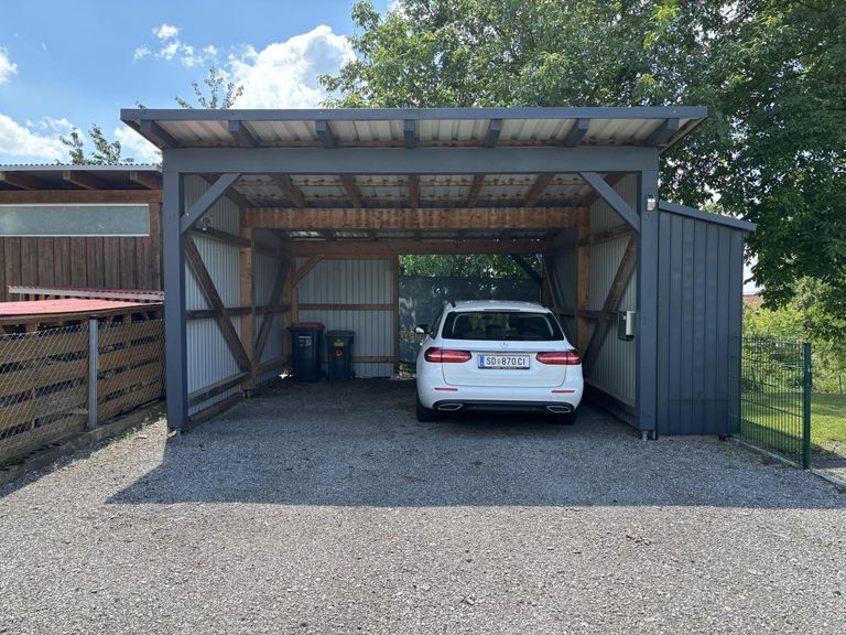 Carport
