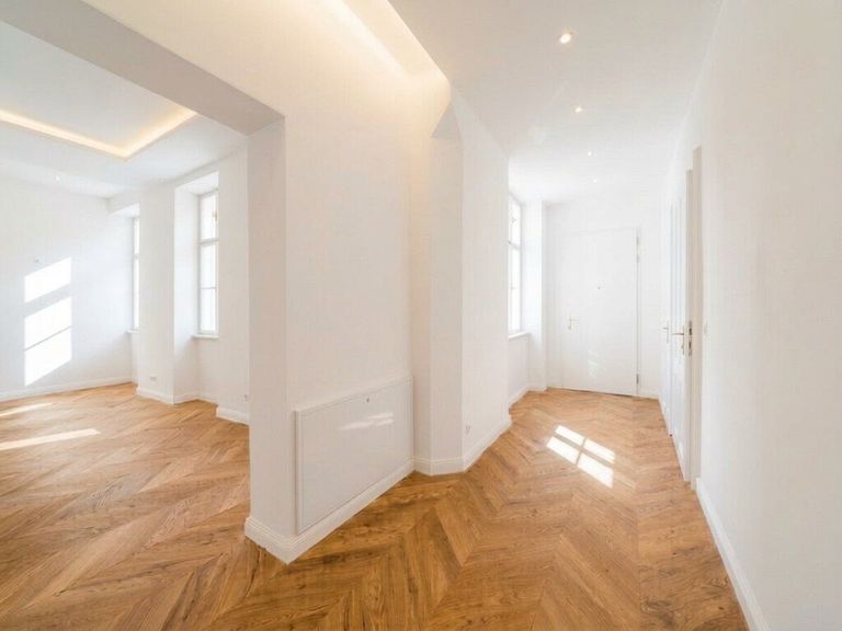 Vorraum mit extra Gäste-WC