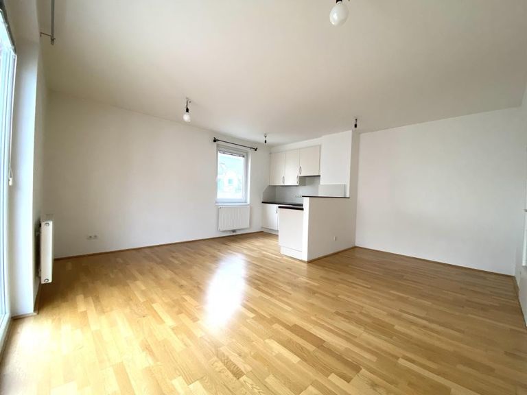 Wohnzimmer - Blick zur Küche