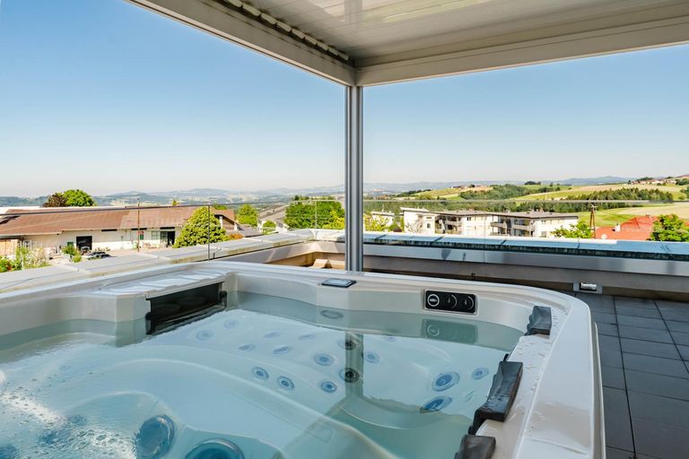 Whirlpool - Wohnung zu Kaufen in Tragwein