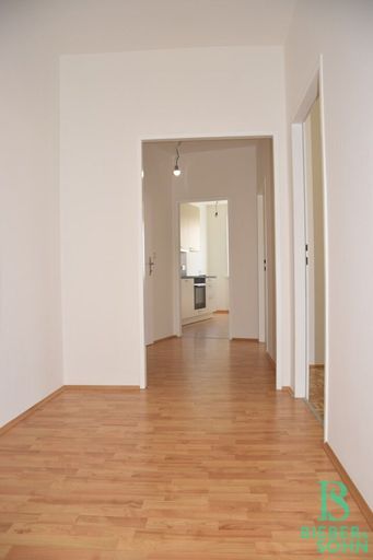 Vorraum/Blick Küche