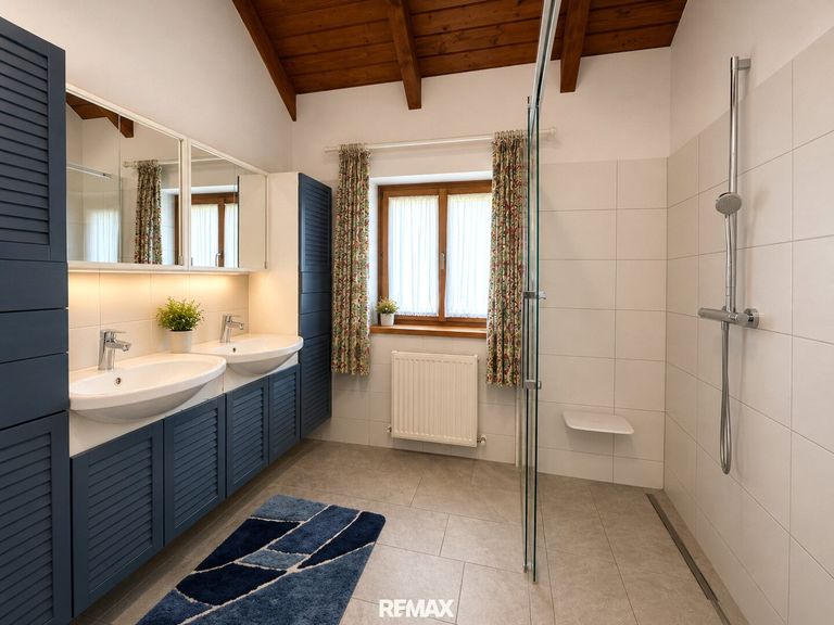 Badezimmer Obergeschoß