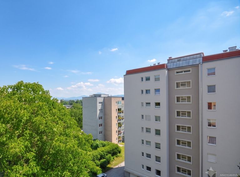 Blick von der Loggia mit KI (Hausfarbe) erstellt