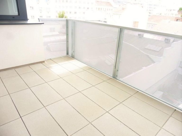 über 7m² große Loggiafläche