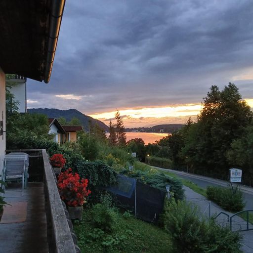 Balkonblick - spektakuläre Sonnenuntergänge