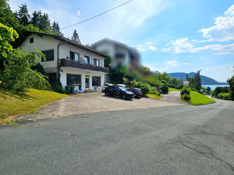 Ein-/Zweifamilienhaus in Seenähe