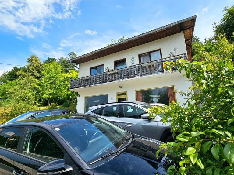 Ein-/Zweifamilienhaus