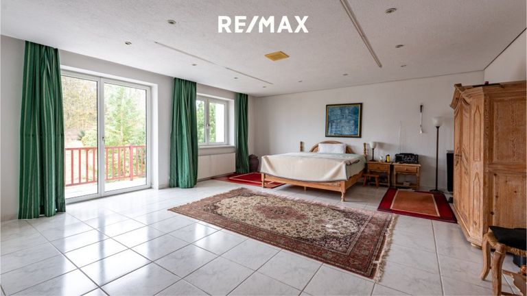 Schlafzimmer in der Betriebswohnung